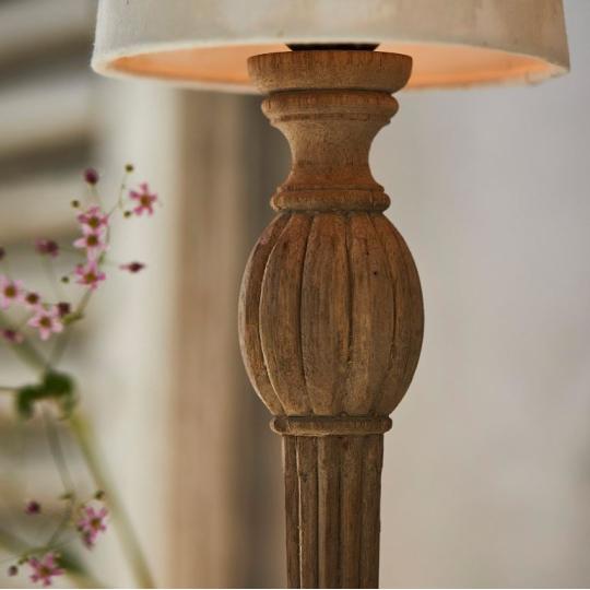 videki provence-i asztali lampa szett faragott tomorfa rusztikus mediterran balaton tengerparti hangulatu falampa fatestu lampa haloszoba nappali vilagitas antikolt.jpg